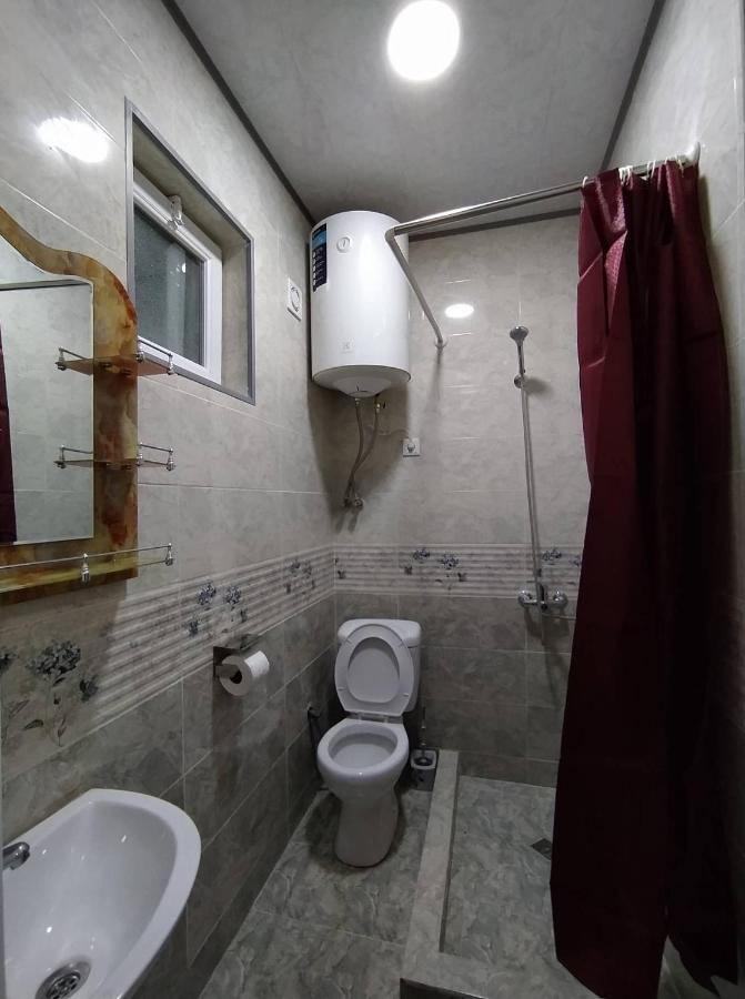 Tetne Qor Guesthouse Mestia Buitenkant foto